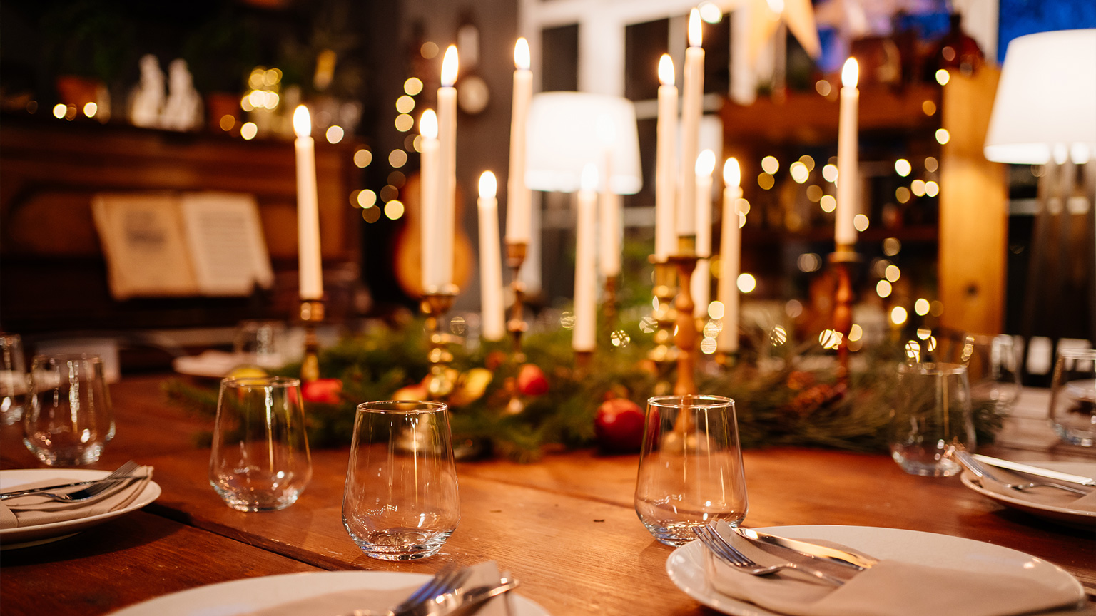 Why Paid Ads Are Essential for Your Bar or Restaurant This Festive ...